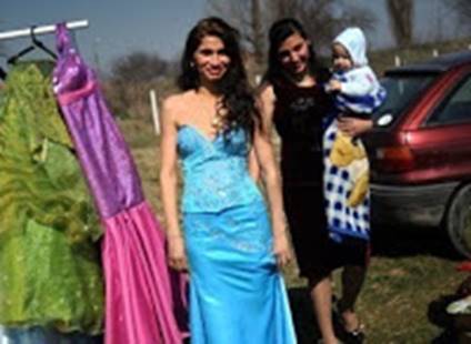 http://1.bp.blogspot.com/-7CutbSMX6xg/UZherCiUArI/AAAAAAAAAZQ/jSKsZvtW7PU/s200/161126_bride3.jpg