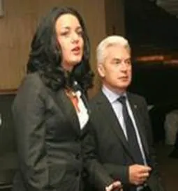 http://www.robzor.com/rhouse/women123_files/image714.webp