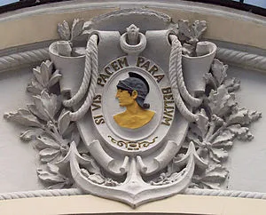 https://upload.wikimedia.org/wikipedia/commons/thumb/a/a0/Casino_Militar_%28Madrid%29_02.jpg/300px-Casino_Militar_%28Madrid%29_02.webp